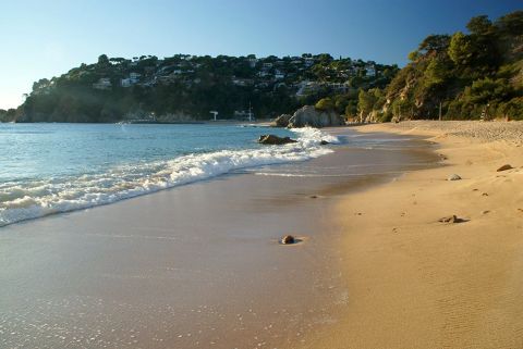 0a636-Canyelles-strand-Lloret.jpg